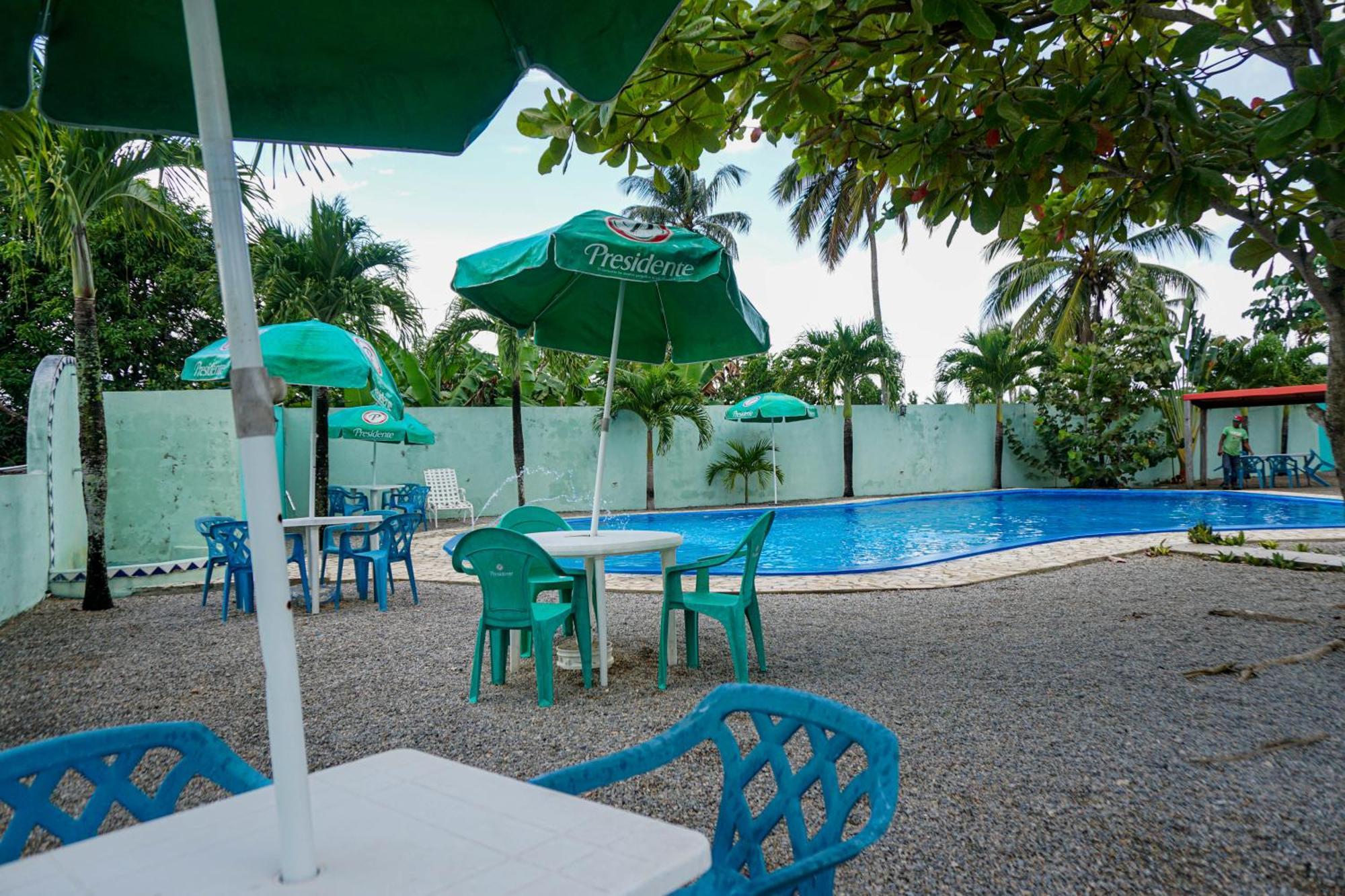 Hotel Nuevo Amanecer El Catey Eksteriør billede